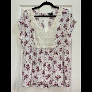 EUC Torrid Empire Top 0